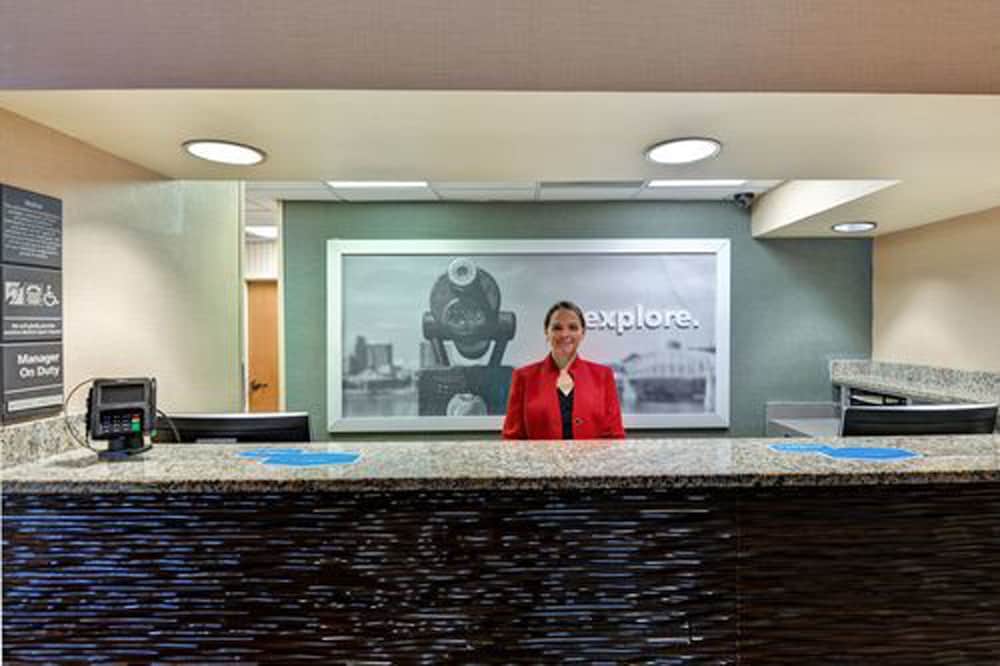 hampton inn jacksonville downtown i 95