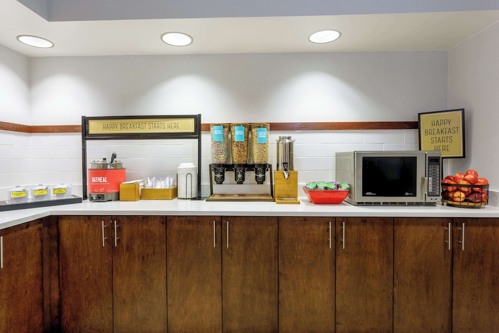 hampton inn jacksonville downtown i 95