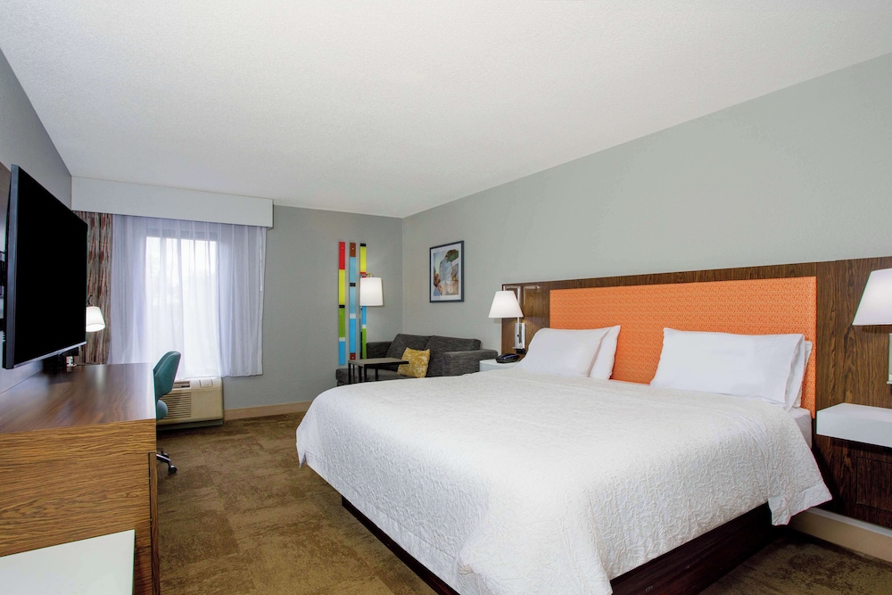 hampton inn jacksonville downtown i 95