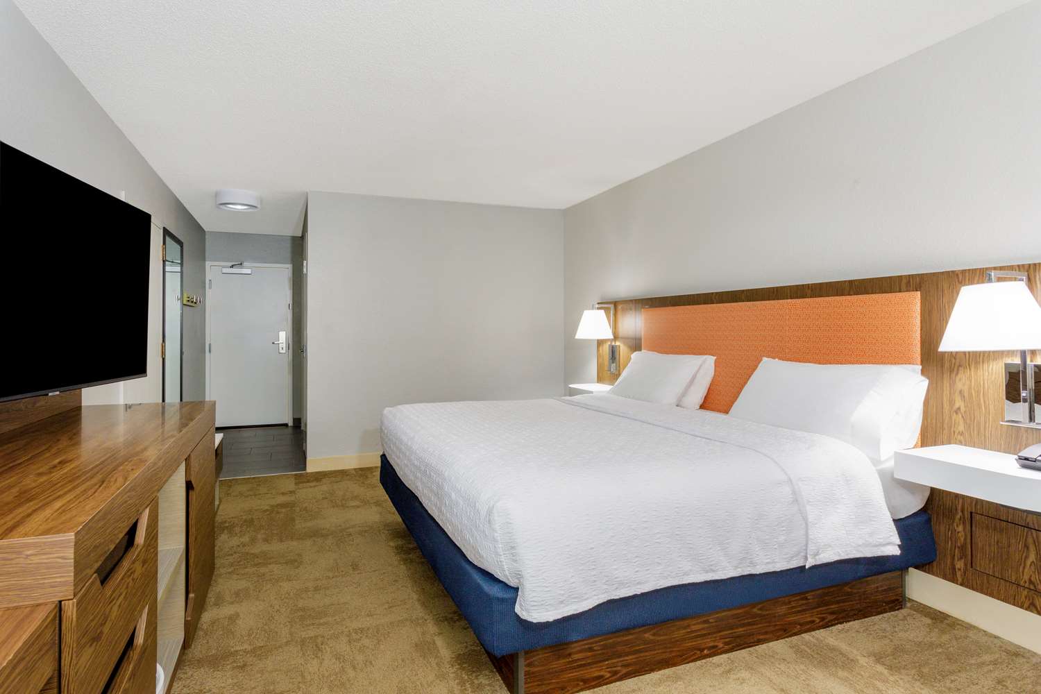 hampton inn jacksonville downtown i 95