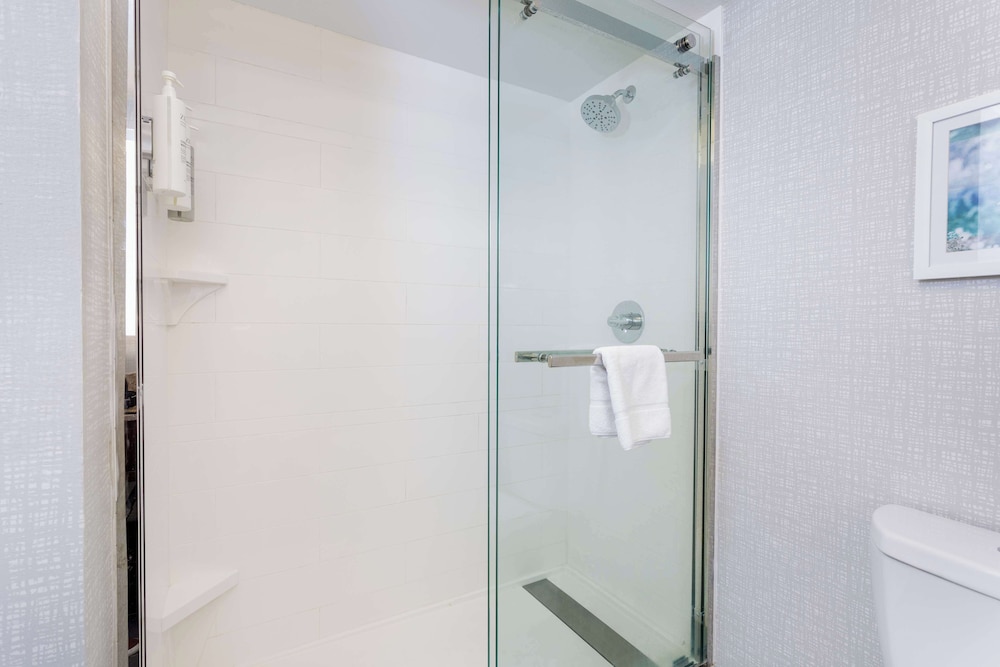 hampton inn jacksonville downtown i 95