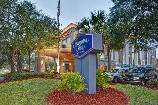 hampton inn jacksonville downtown i 95