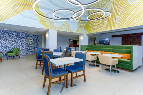 hampton inn jacksonville downtown i 95