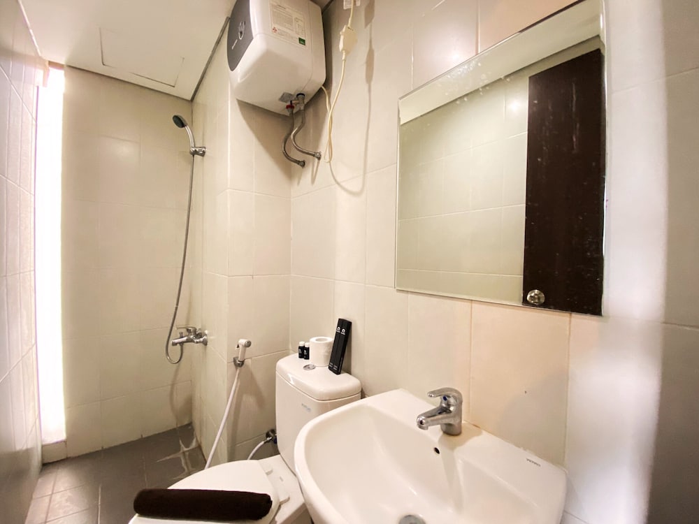fancy and nice 2br apartment at skyland city jatinangor