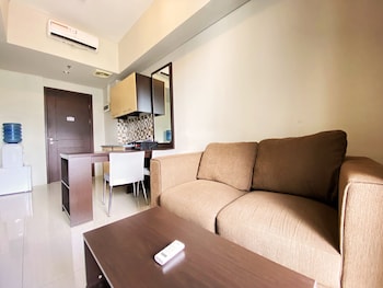 fancy and nice 2br apartment at skyland city jatinangor