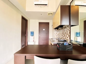 fancy and nice 2br apartment at skyland city jatinangor