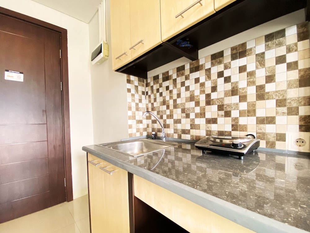 fancy and nice 2br apartment at skyland city jatinangor