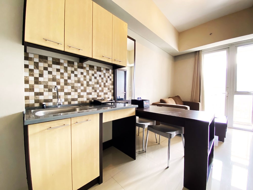 fancy and nice 2br apartment at skyland city jatinangor