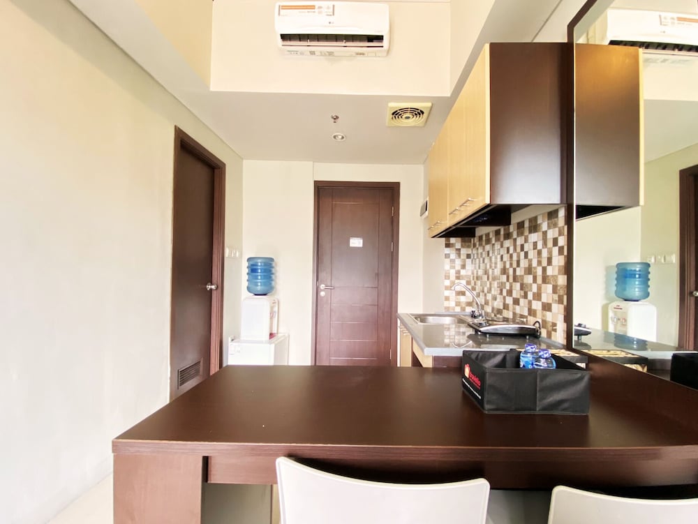 fancy and nice 2br apartment at skyland city jatinangor