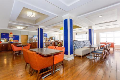 holiday inn express and suites jacksonville south i 295