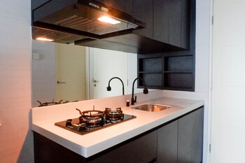 Comfy And Exclusive 2Br Apartment At Tanglin Supermall Mansion,,0 star