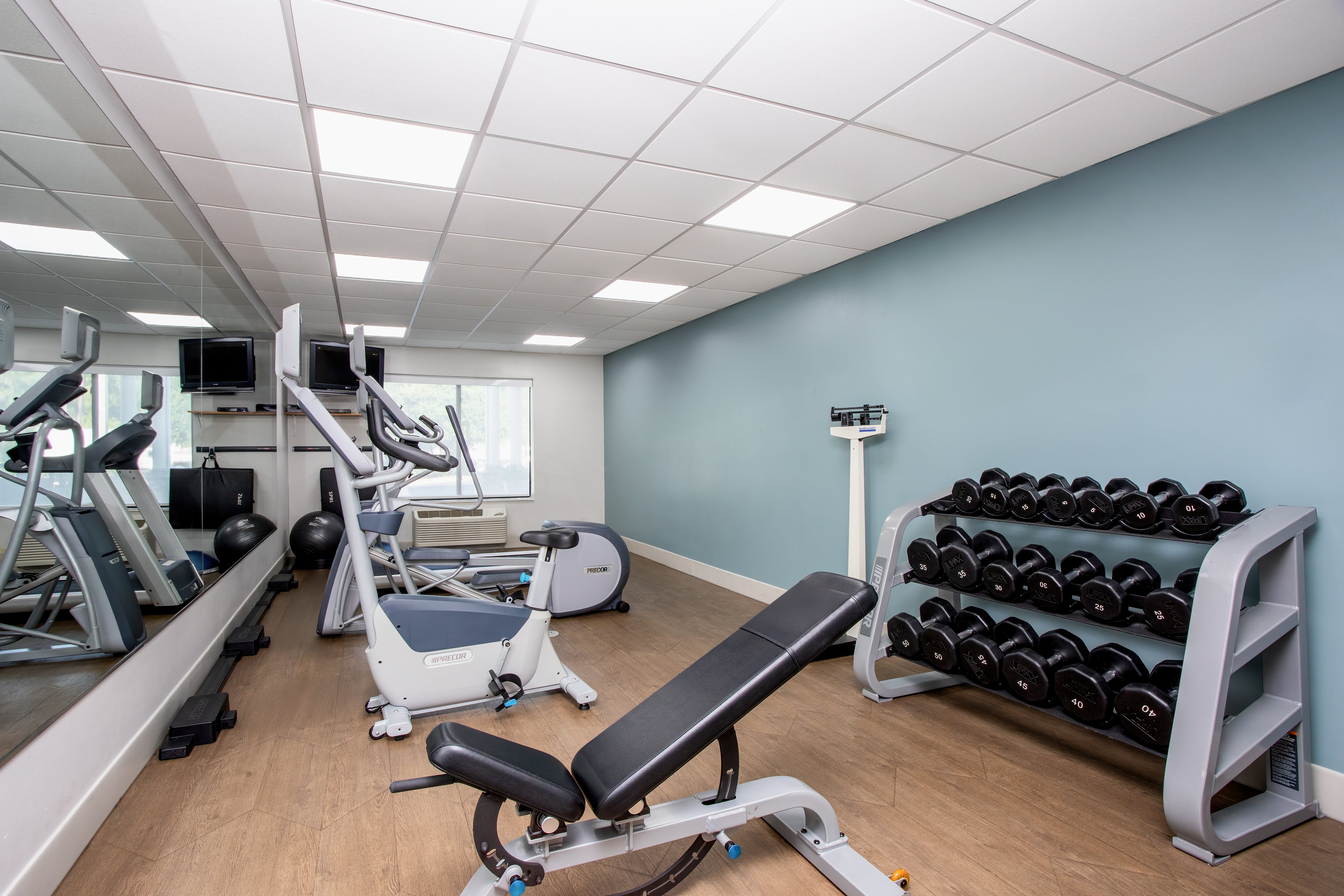 holiday inn express jacksonville blount island by ihg