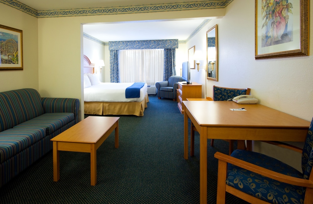 holiday inn express jacksonville blount island by ihg