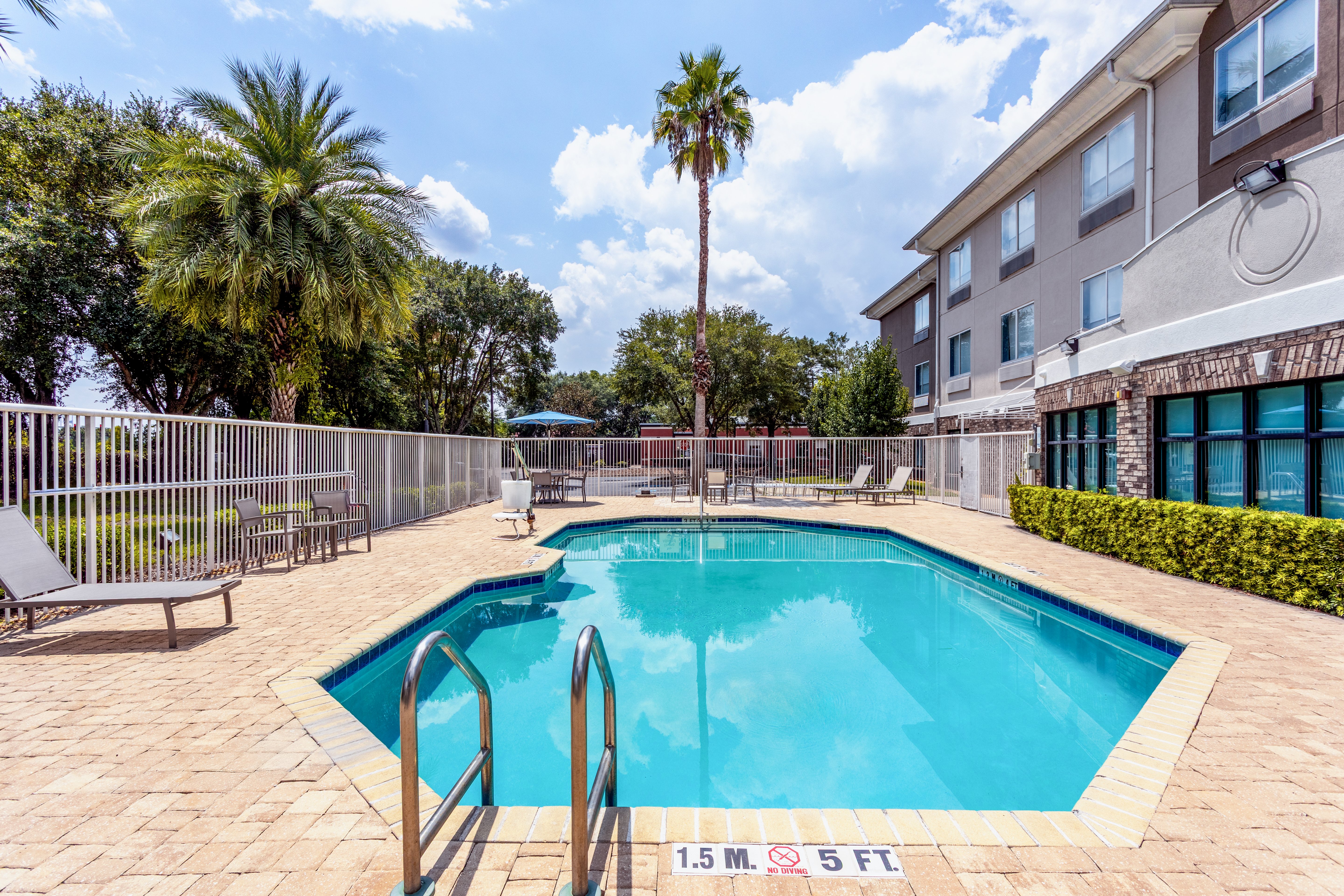 holiday inn express jacksonville blount island by ihg
