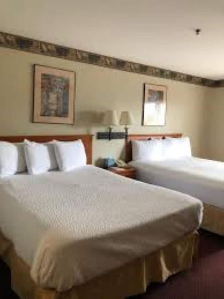 ashley inn of tillamook