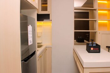 pleasurable 2br transpark juanda apartment