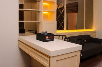 pleasurable 2br transpark juanda apartment