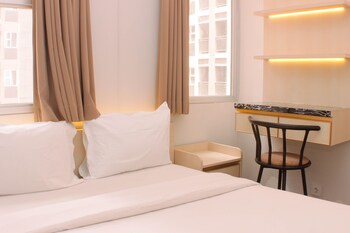 pleasurable 2br transpark juanda apartment