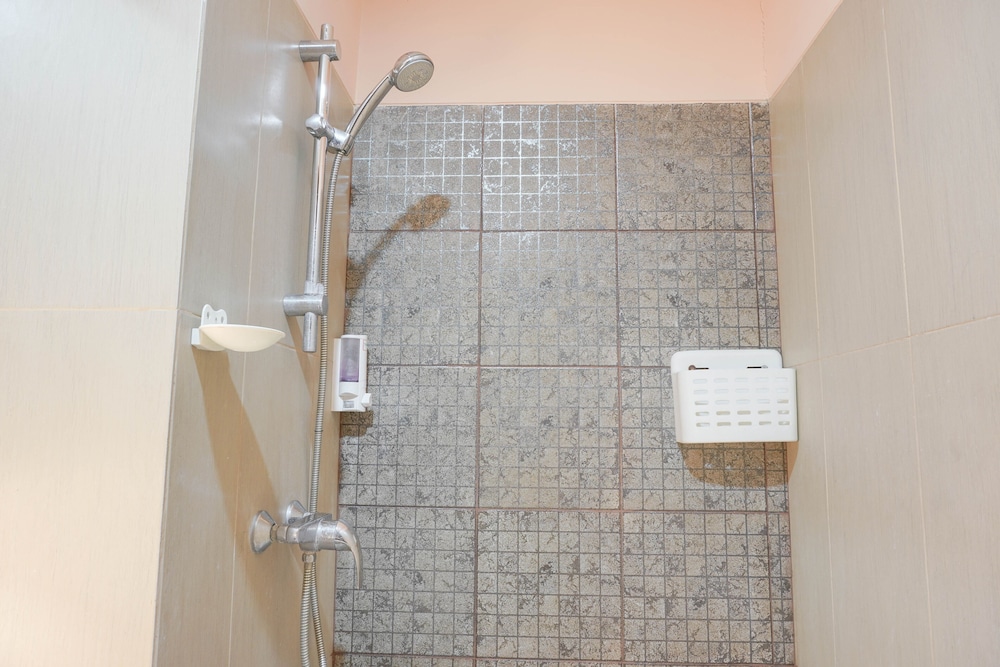 fancy and nice 2br at gp plaza apartment