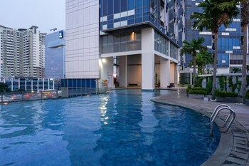 fancy and nice 2br at gp plaza apartment