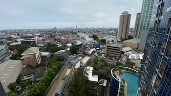 fancy and nice 2br at gp plaza apartment