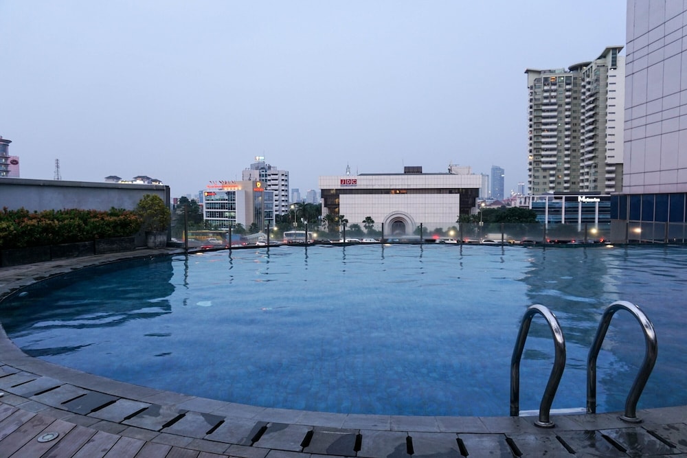 fancy and nice 2br at gp plaza apartment