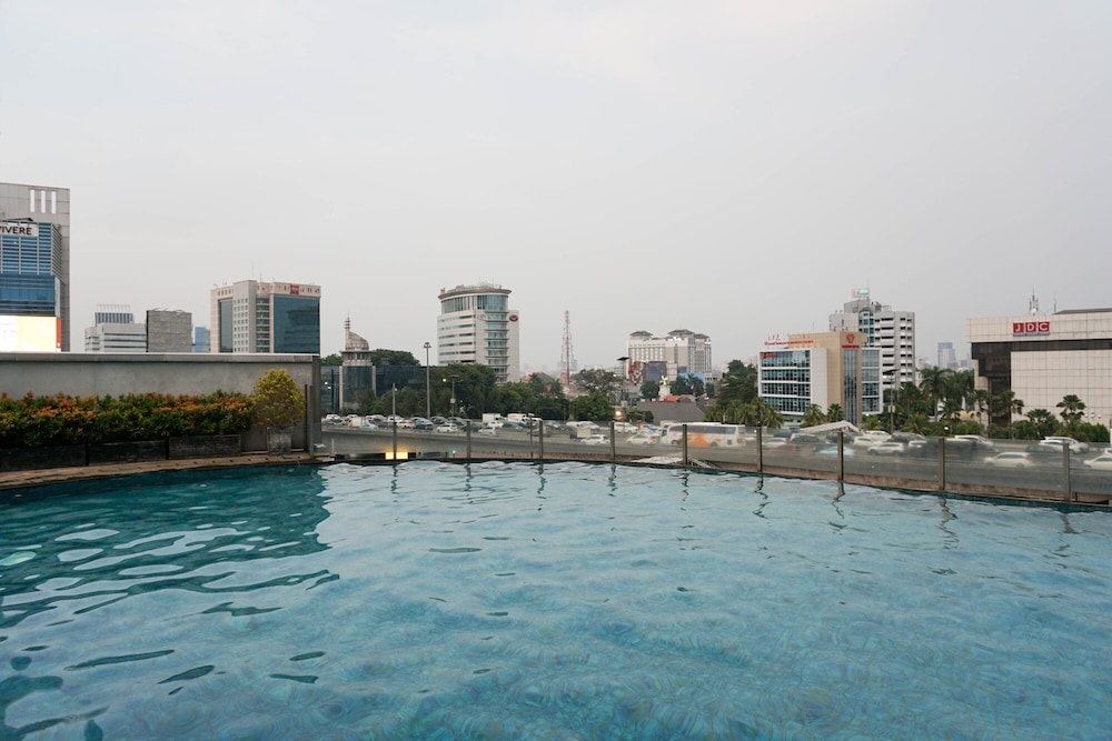 fancy and nice 2br at gp plaza apartment