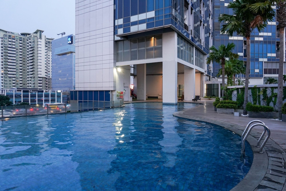 fancy and nice 2br at gp plaza apartment
