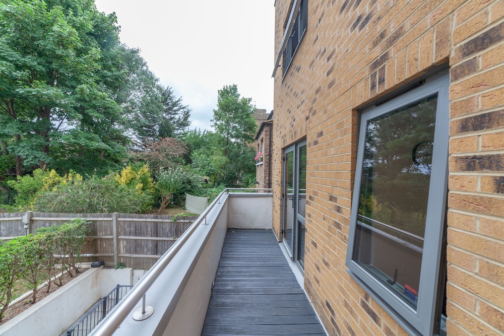 camden prime apart hotel