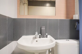 combine 2br at cinere bellevue suites apartment