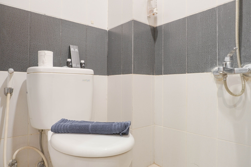 combine 2br at cinere bellevue suites apartment