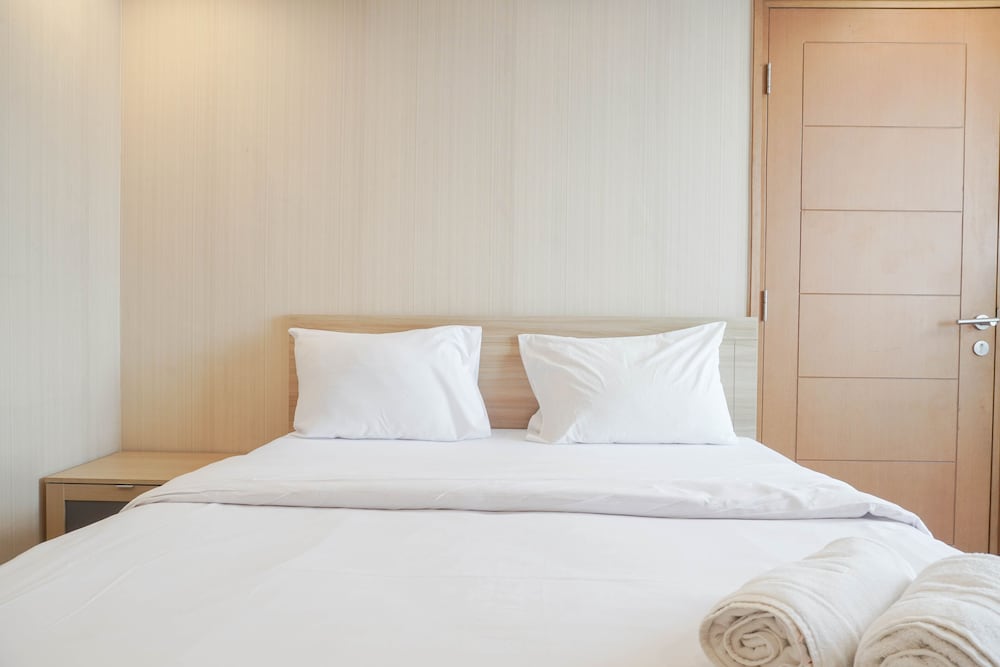 combine 2br at cinere bellevue suites apartment