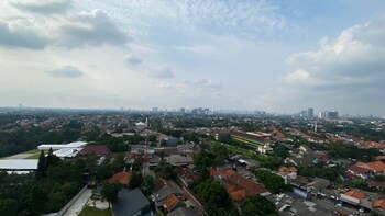 Combine 2Br At Cinere Bellevue Suites Apartment,,0 star