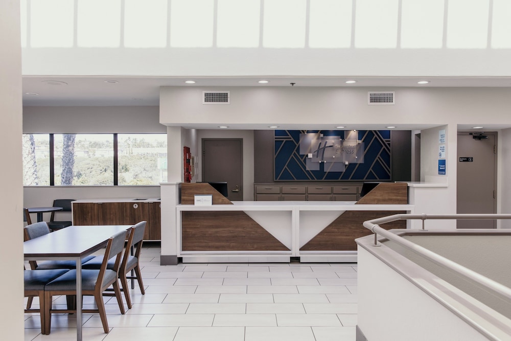 holiday inn express grover beach by ihg