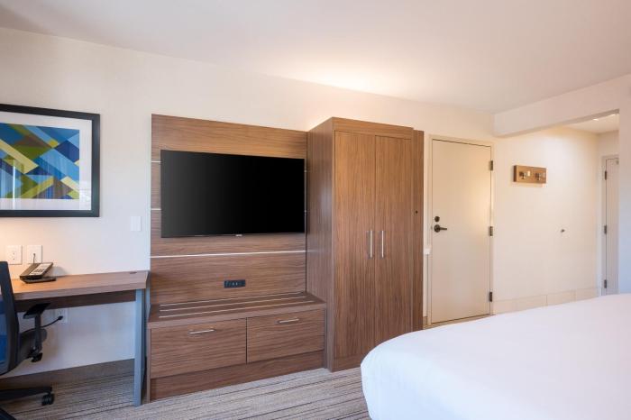 holiday inn express grover beach by ihg