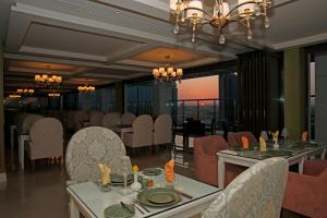 cantonal hotel by warwick