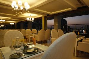 cantonal hotel by warwick