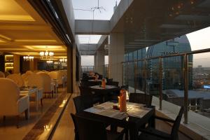 cantonal hotel by warwick