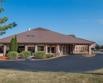 quality inn hudsonville south