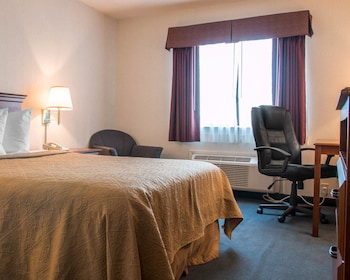 quality inn hudsonville south