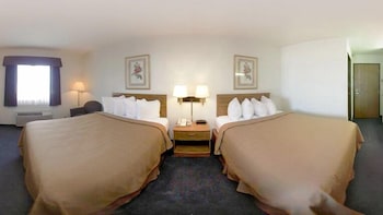 quality inn hudsonville south