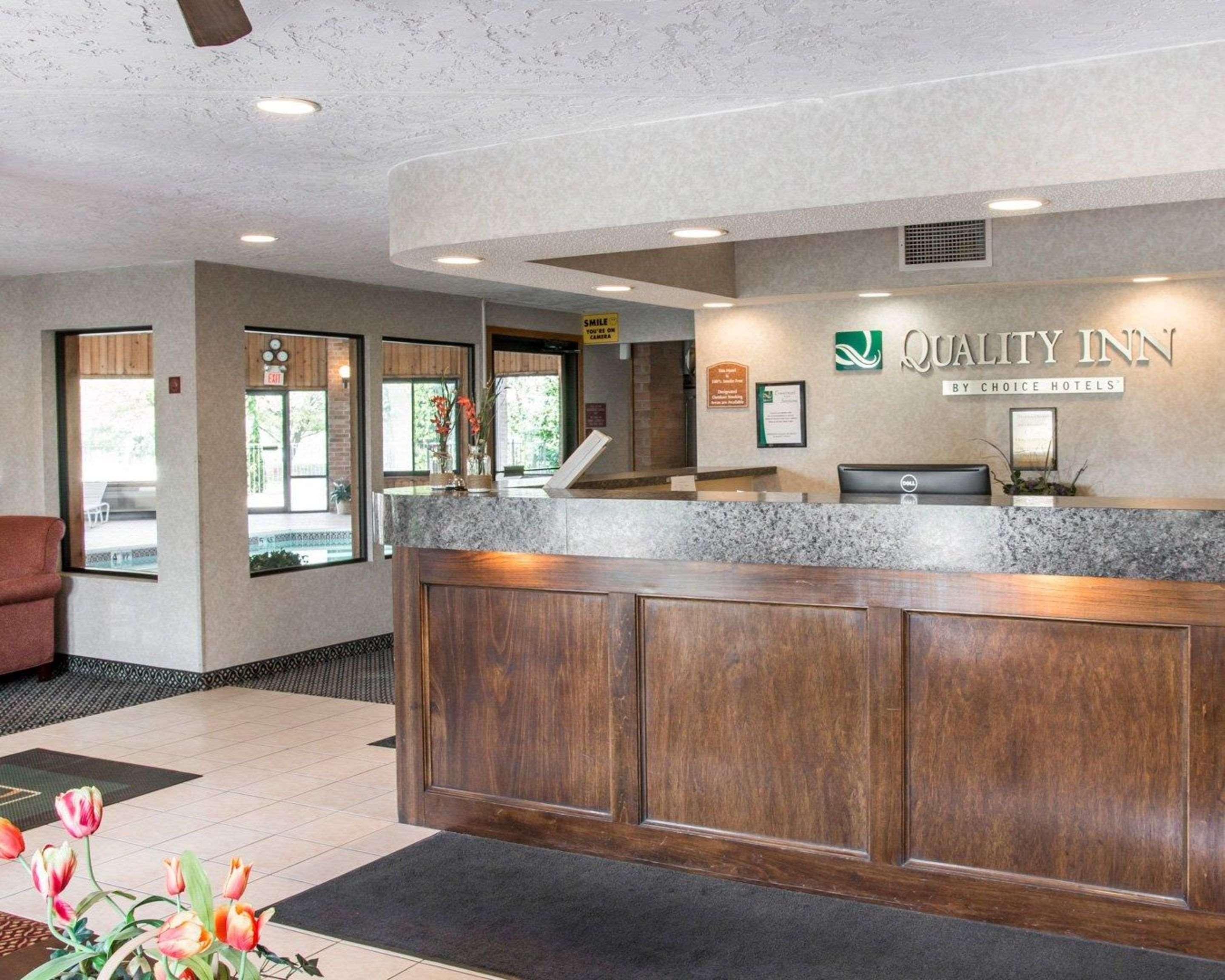 quality inn hudsonville south