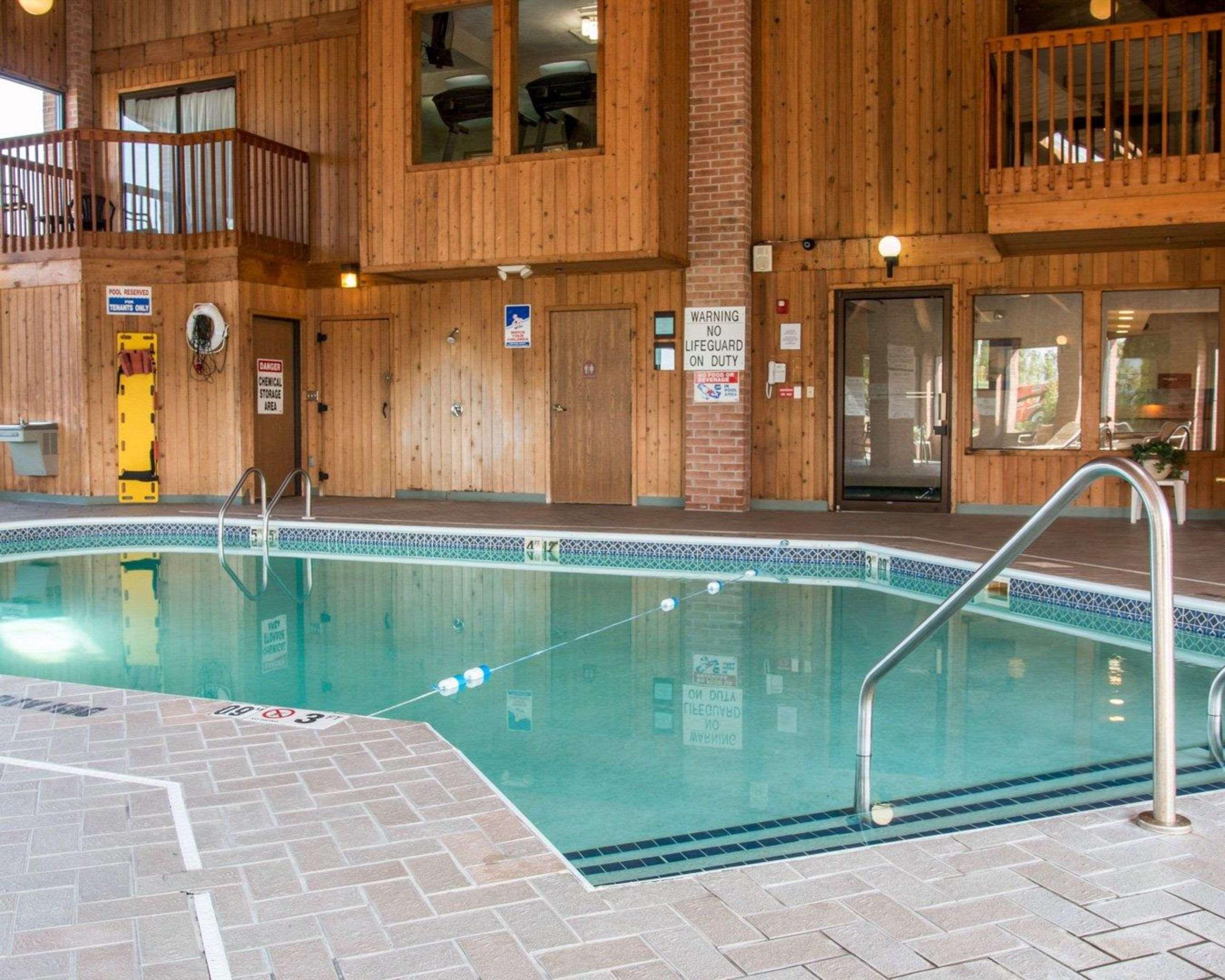 quality inn hudsonville south