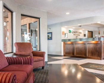 Quality Inn Hudsonville South,Grandville>>Grand Rapids,3 star