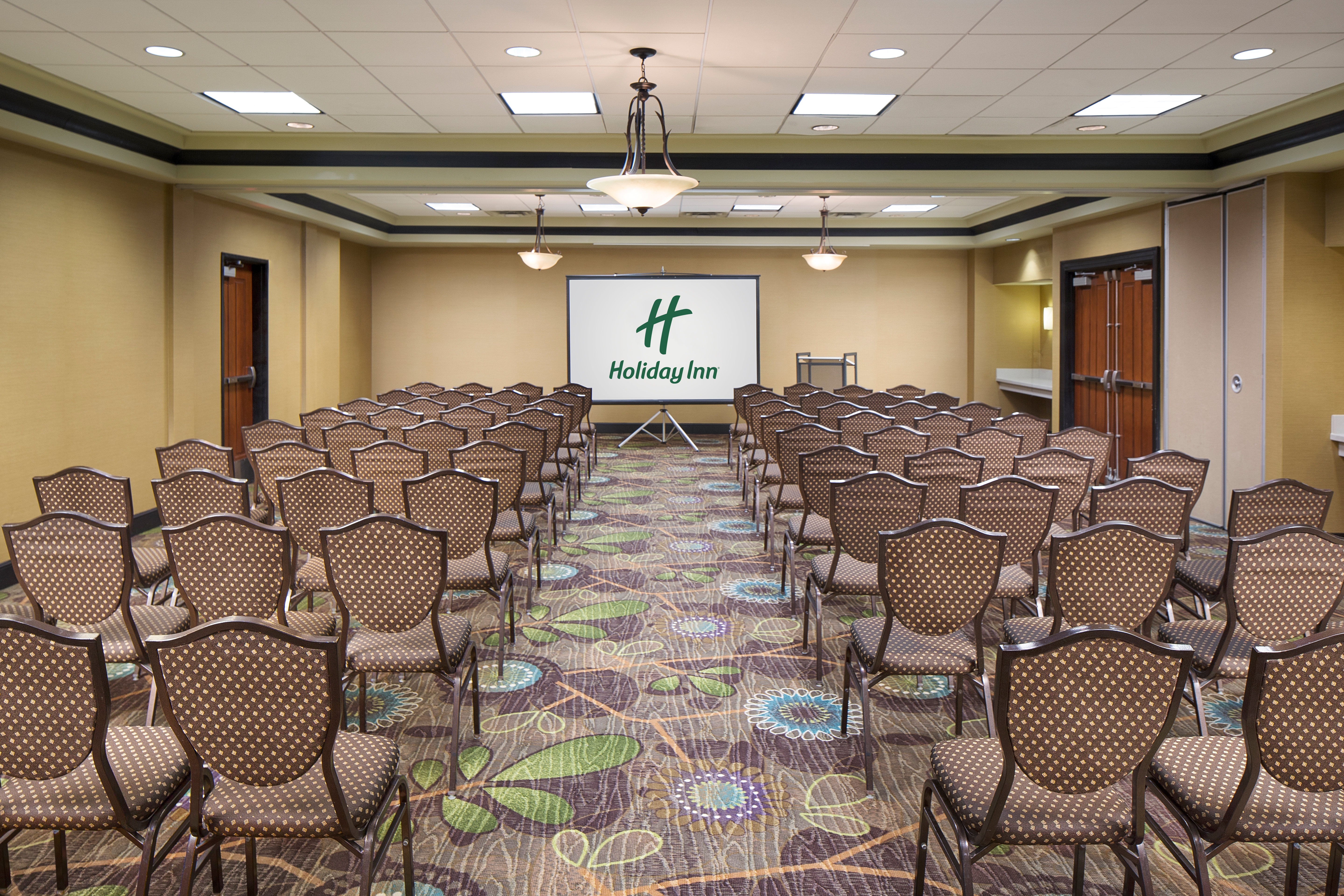 holiday inn grand rapids airport by ihg