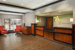 holiday inn grand rapids airport by ihg