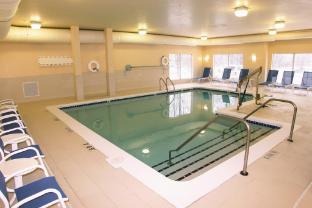 holiday inn grand rapids airport by ihg