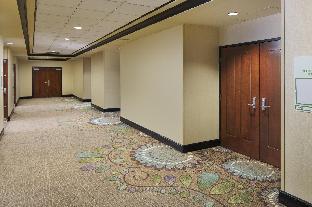 holiday inn grand rapids airport by ihg