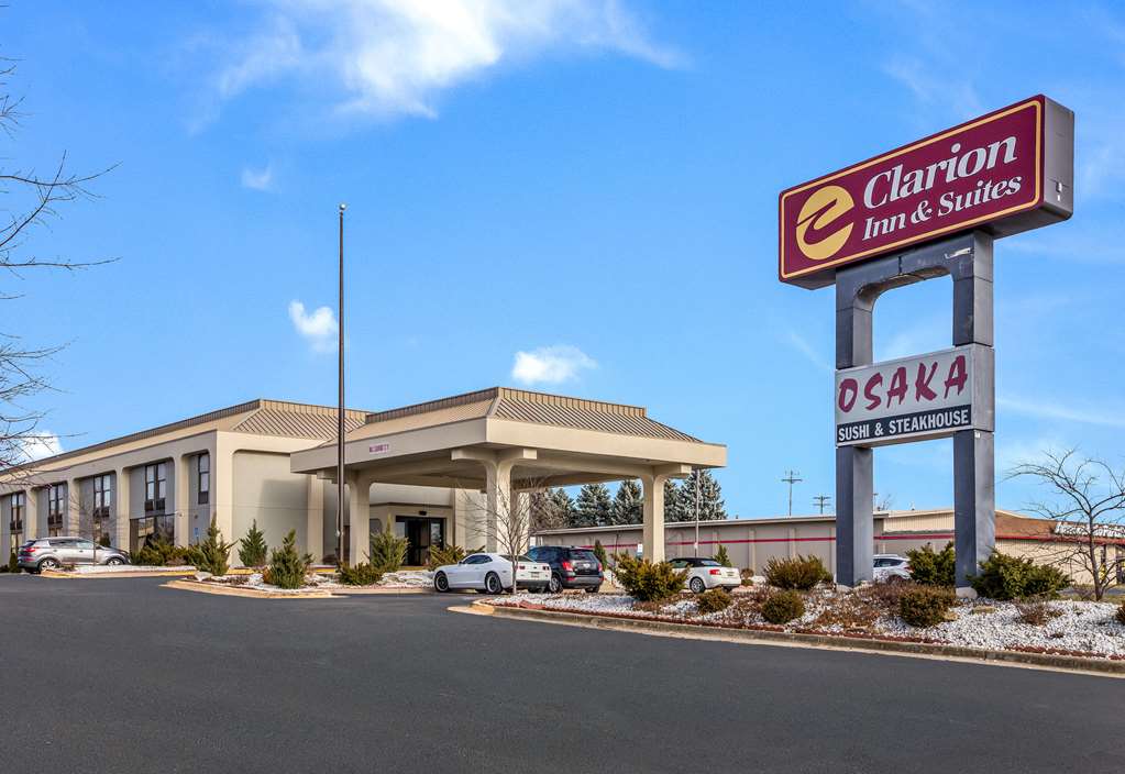 clarion inn and suites airport