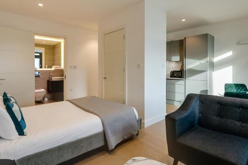 charles hope apartments brentford